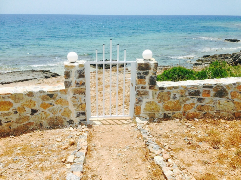 Thalassa gate to the sea